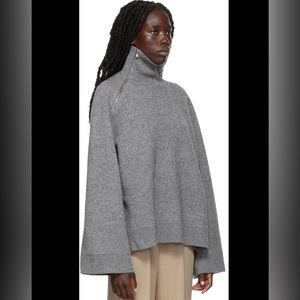 Toteme double sided yak knit. Size small.